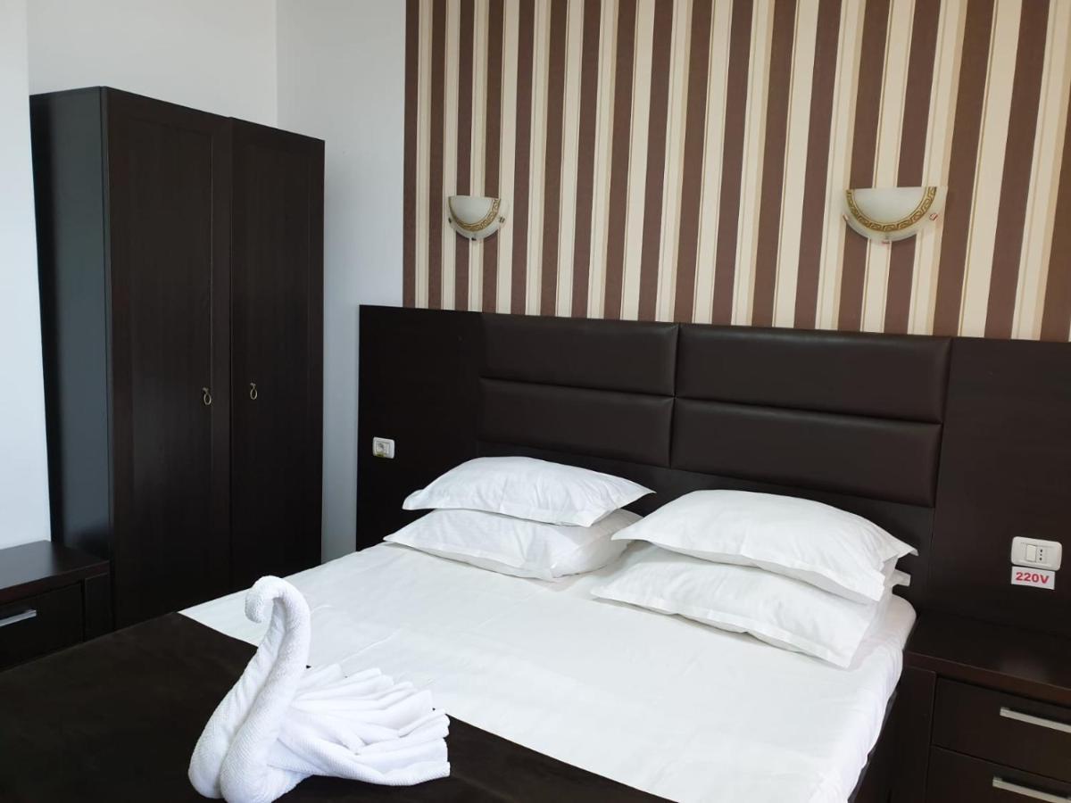Hotel Solea Beach Mamaia Ngoại thất bức ảnh