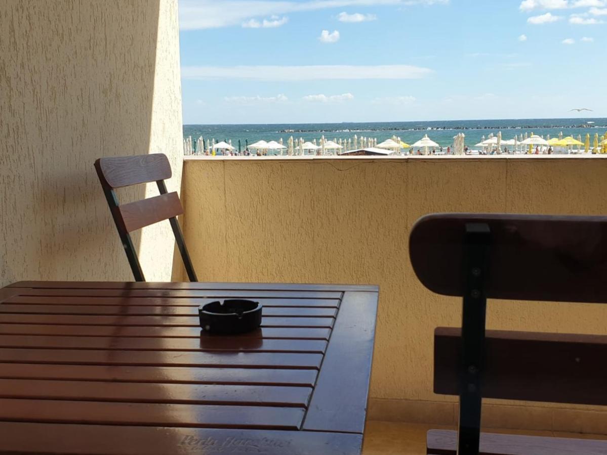 Hotel Solea Beach Mamaia Ngoại thất bức ảnh