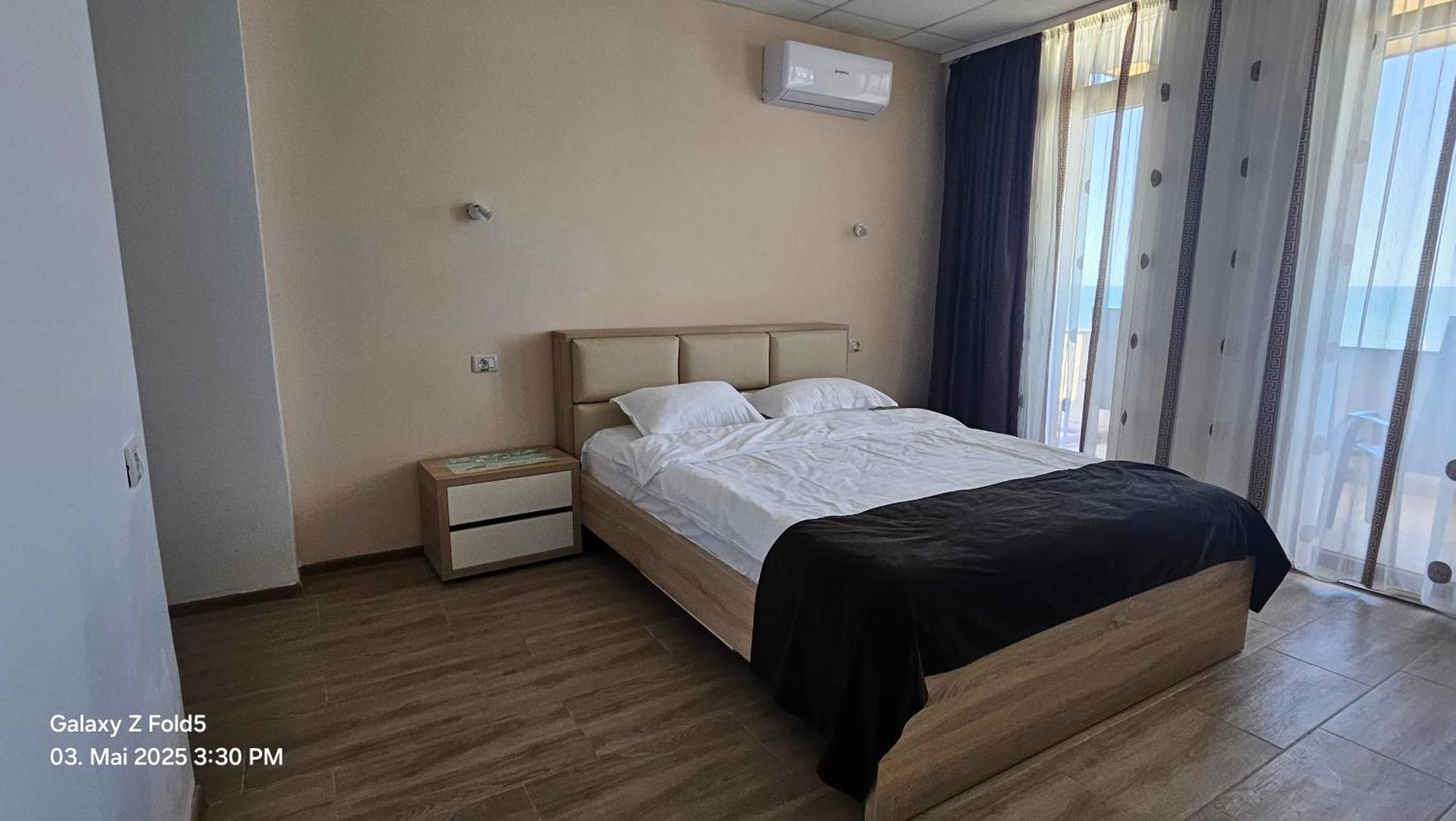 Hotel Solea Beach Mamaia Ngoại thất bức ảnh