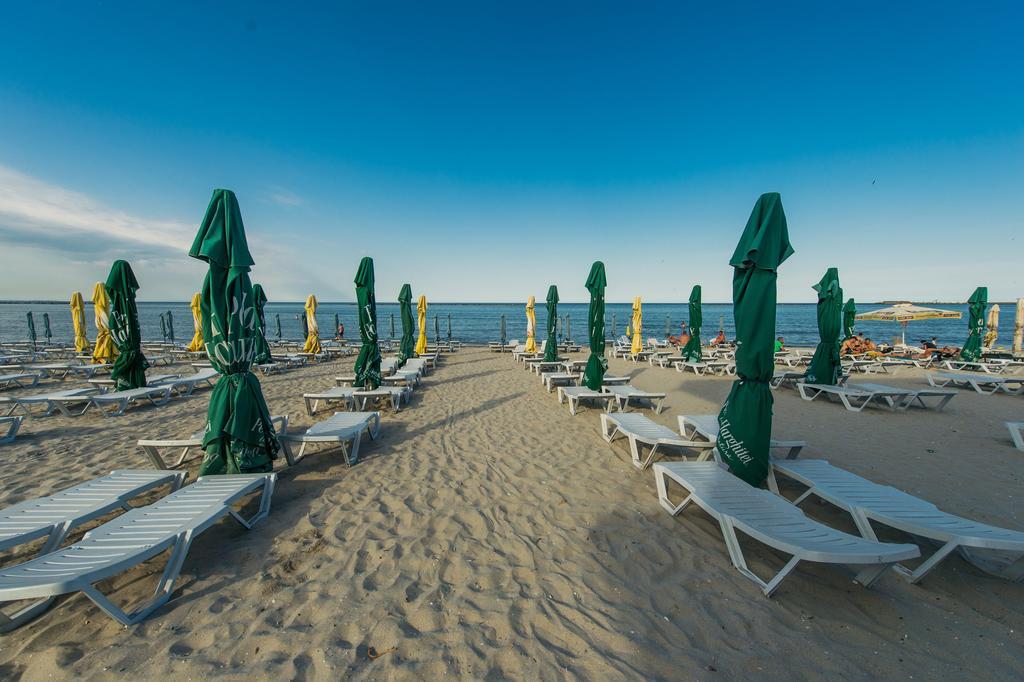 Hotel Solea Beach Mamaia Ngoại thất bức ảnh