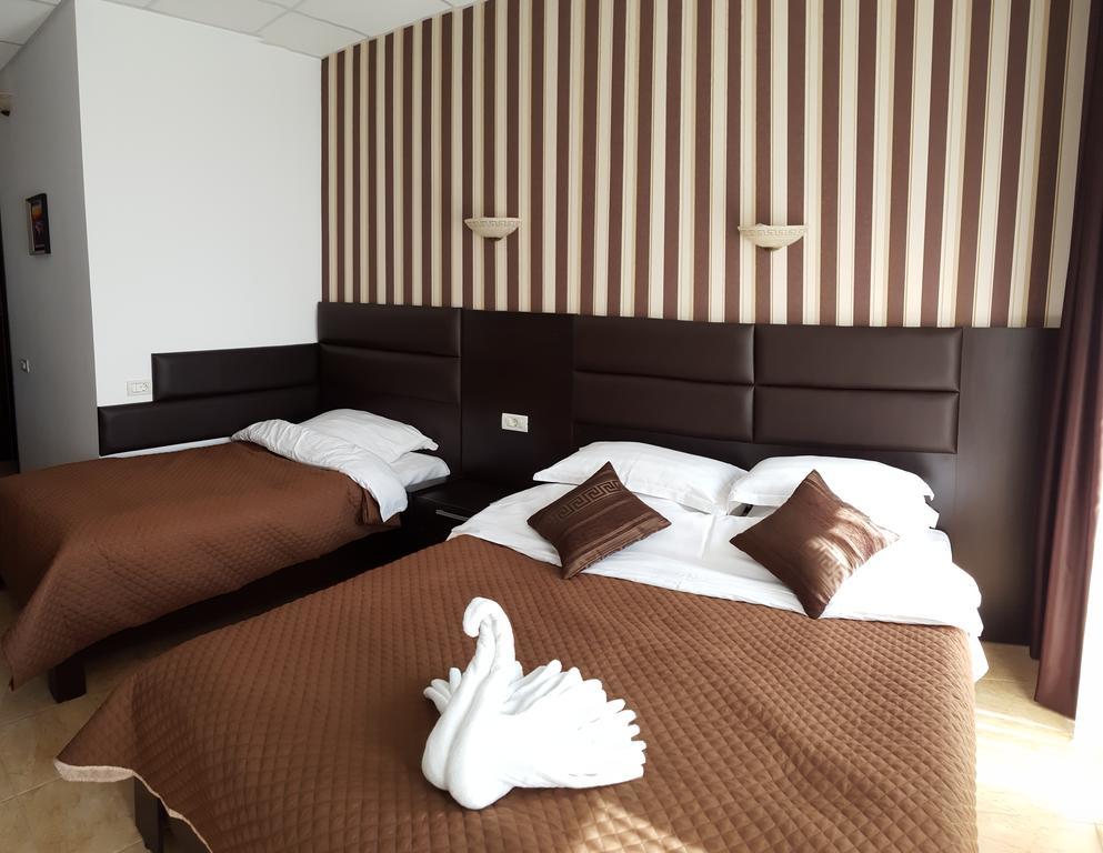 Hotel Solea Beach Mamaia Ngoại thất bức ảnh