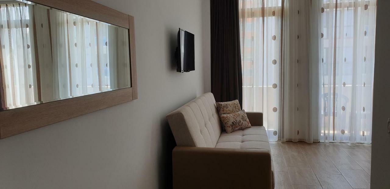 Hotel Solea Beach Mamaia Ngoại thất bức ảnh